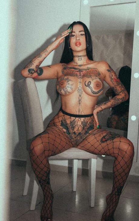 Julietta Gibson beautiful actress picture