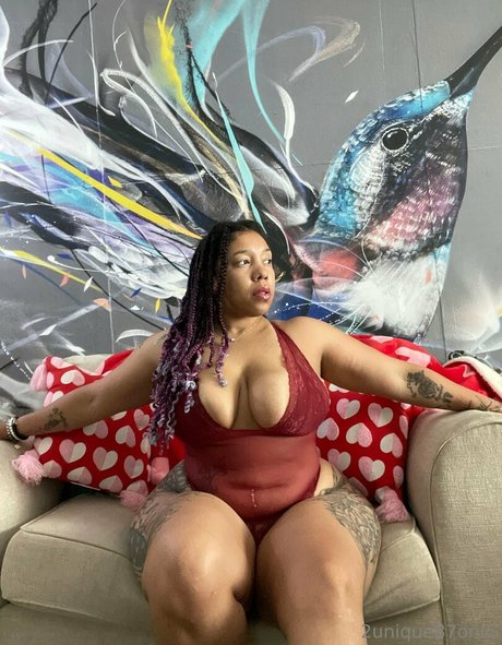 uniquesativa star erotic picture