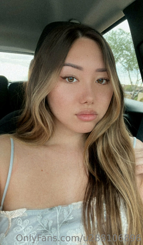 meganmiller5 sexy star img