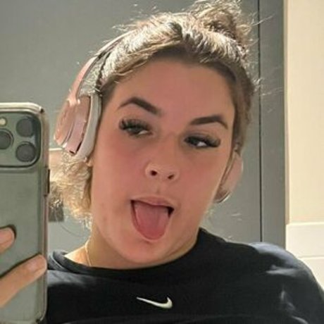 maddielovezyou2333 star free galleries