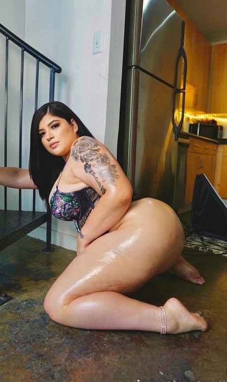 iamyummyyamss high quality pornstar picture