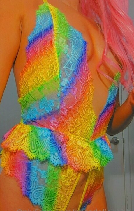 missdelishhhh perfect actress img