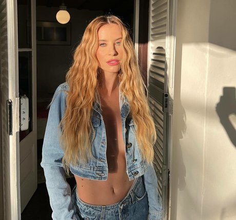 christmas nude onlyfans art nude photos