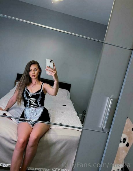 mik3la model nude photos