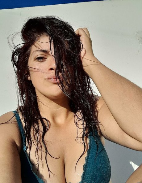 maira7 nice actress pictures