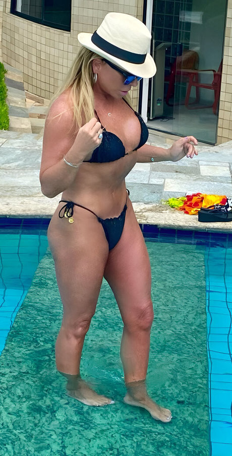 Christina Rocha free pornstar pictures