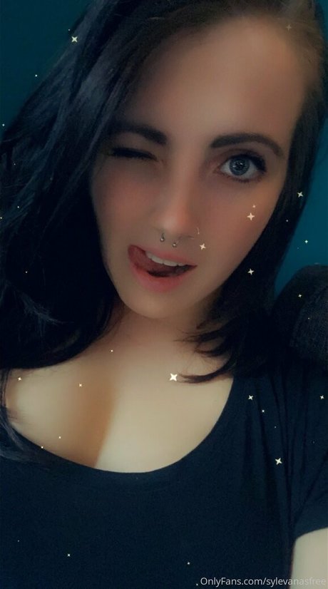 sylevanasfree model beautiful pics