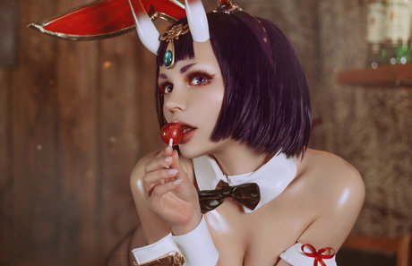 Alcololi model xxx picture