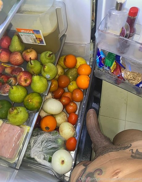 Laura Saenz hd star gallery