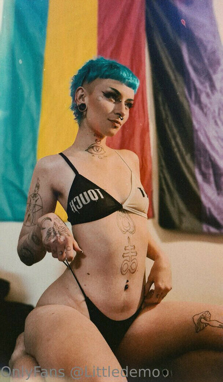 LittleDemonWitch free actress img