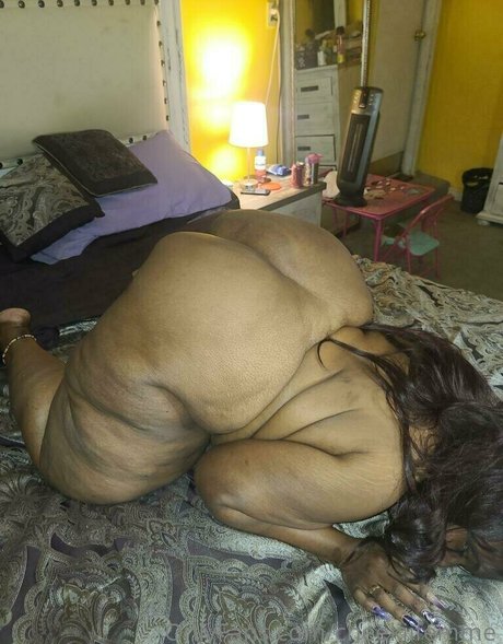 cheekiifemme art actress gallery