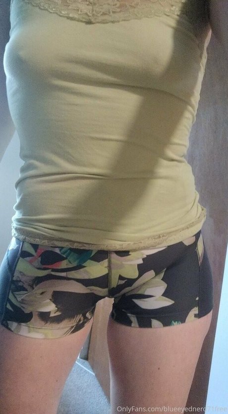 blueeyednerd71free art star picture