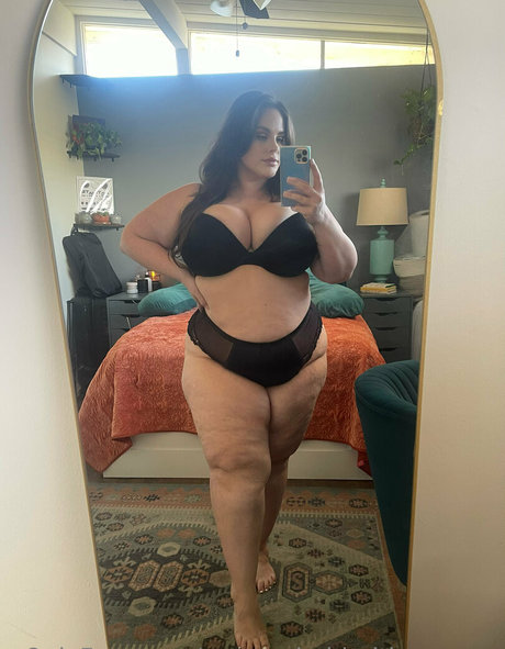 morganbehindthescenes pornstar sex photo