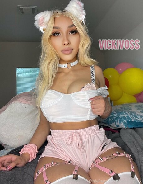 wewantvicki star top archive