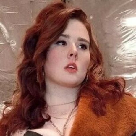 thott pockett nudes actress picture