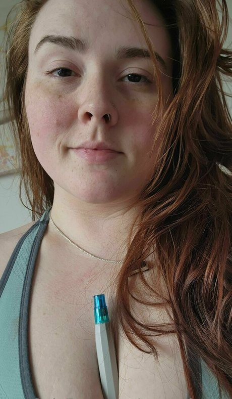 thott pockett pretty actress pic