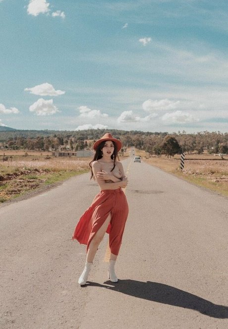 ThePeachApp xxx star pic