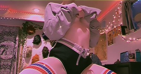 herzesser nudes star pictures