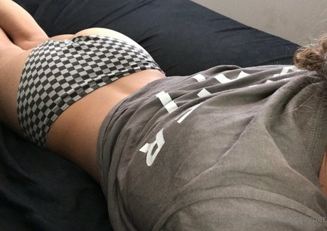 madamvyper sex model pics