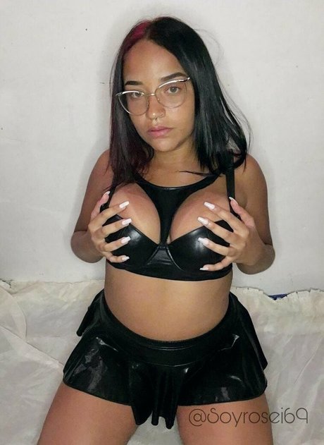 soyrosei69 model high quality pics
