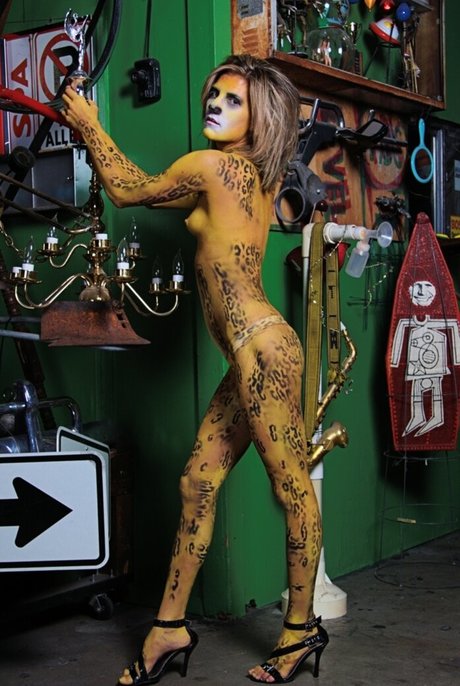 Genevieve04k beautiful model pictures