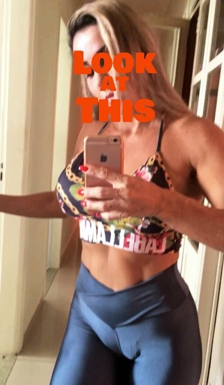 Eliza Nery model nice pic