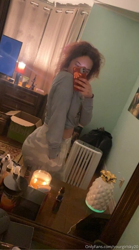 itsyagirlsky sex pornstar img