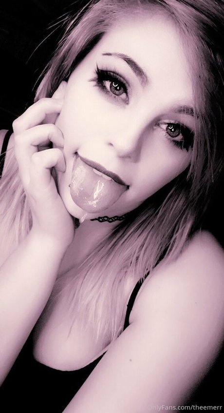 the merr cat exclusive pornstar img