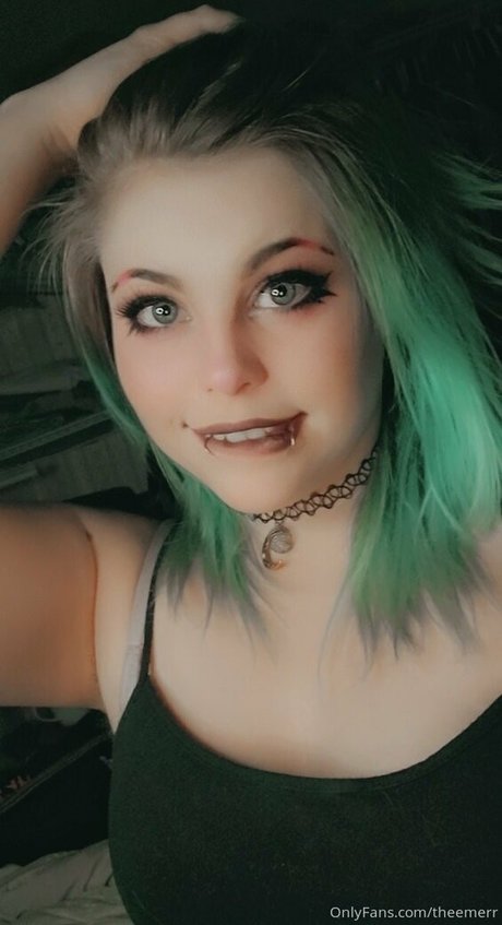 the merr cat hd actress photo