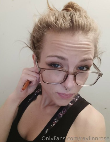 raylinnrose top actress picture