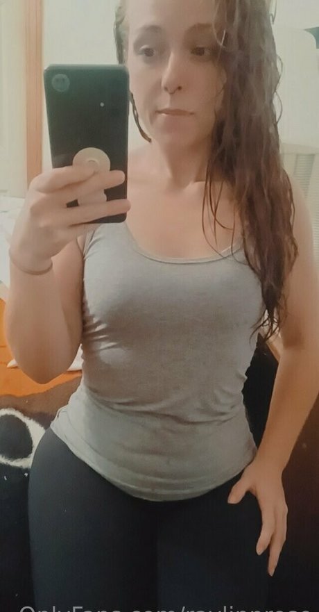 raylinnrose star porn archive