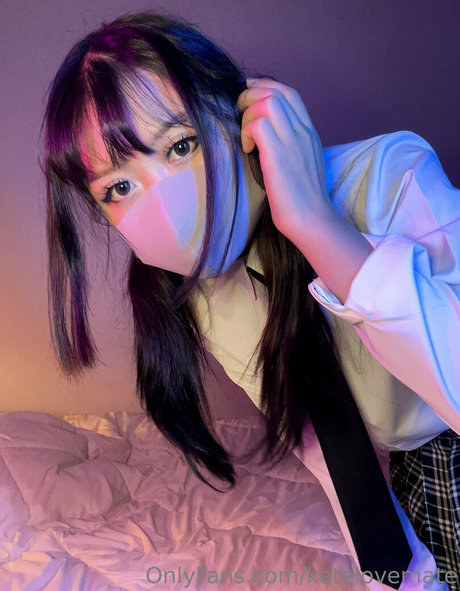 katelovemate art actress pics