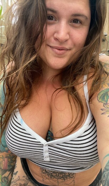 HandfulHeather pornstar erotic img