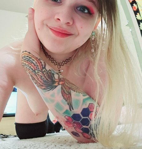 realemilyhaze sexy model picture