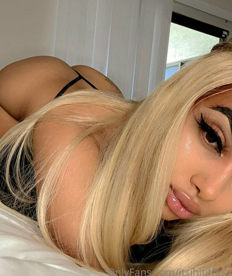 itsihititfirst pornstar pretty pics