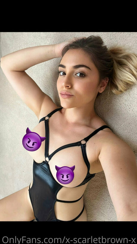 x scarletbrown x model nice pics