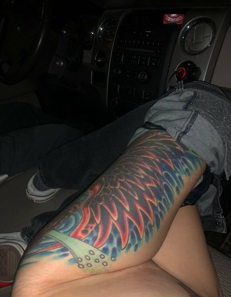 ellabarnettvip nudes actress picture