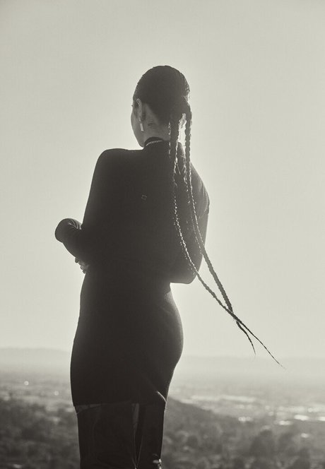 Aulii Cravalho star exclusive picture