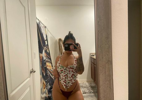 lilasianscorpio pornographic model images