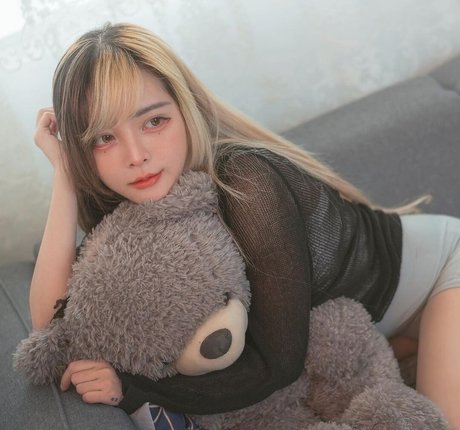 Le Josette model galleries