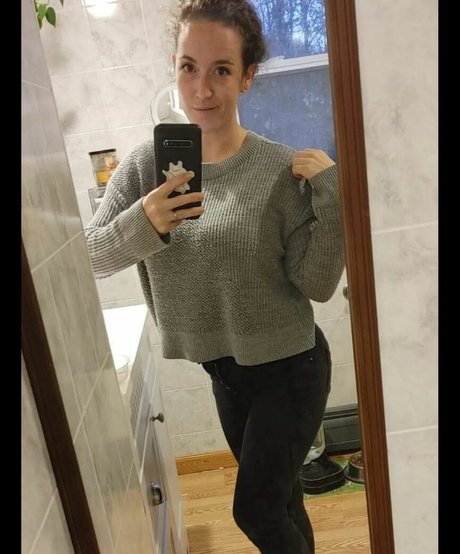 etidsteaz29 model naked archive