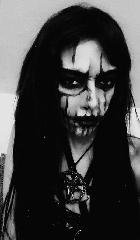 astarothluciferam porn model image