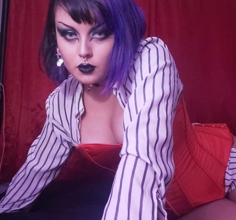 witchhunny star erotic picture