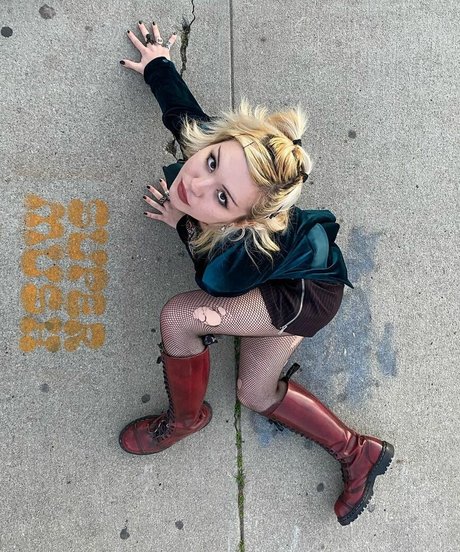 Paris Sun perfect pornstar photo