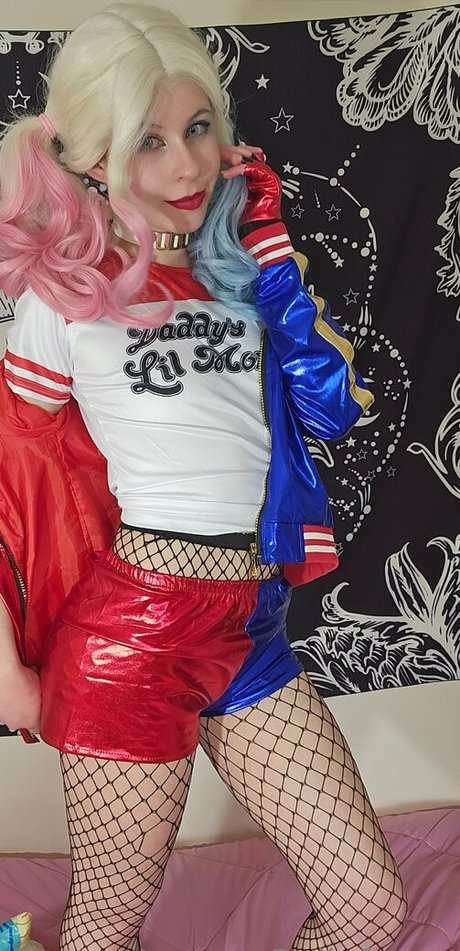 bellafangz model sexy picture