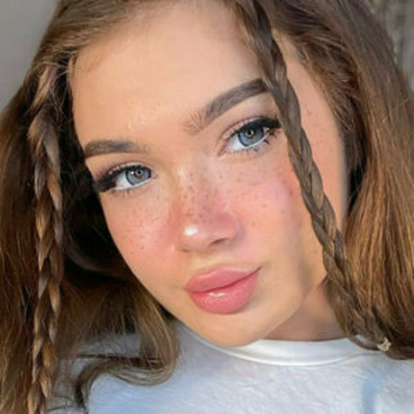 babylolaw sexy star pic