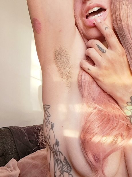 Bibis secrets star naked galleries