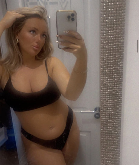 Caitlin Appleyard top model archive