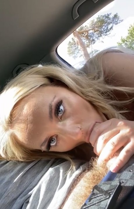 Caitlin Appleyard star adult picture