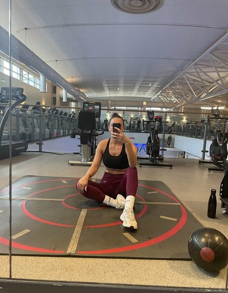 SexiestGilf perfect model photos